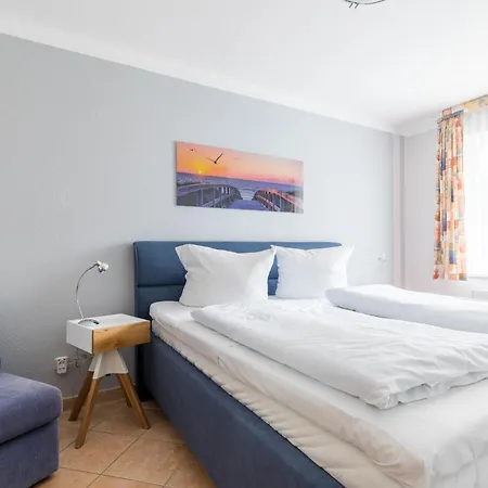 Res Minervapark Whg 03 Apartman *